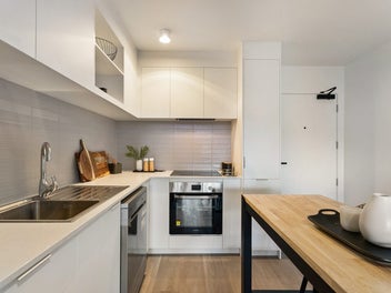 Brand New, Style, Location plus!