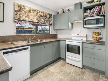 Highly Motivated Vendors !!