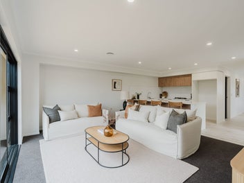 Contemporary New Build, Exceptional Value