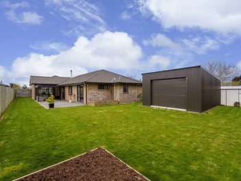 Big Home, Big Shed, Big Opportunity - Must Sell