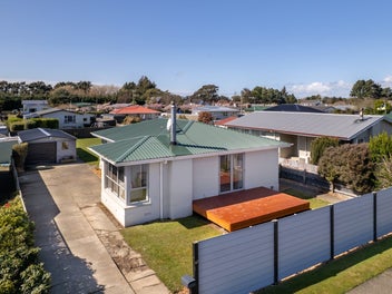 67 Carnarvon Street - Move-in ready!