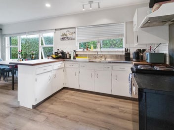 Opportunity Knocks - Urgent Sale !!