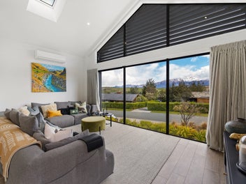 Elevation, Outlook and Ease