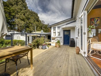 Modern Elegance in the City