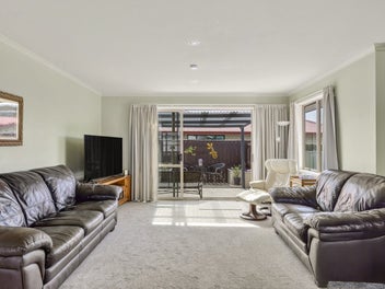 Easy-care living in a convenient location