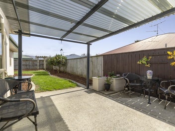 Easy-care living in a convenient location