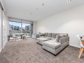 Exclusive in the Viaduct - MUST BE SOLD