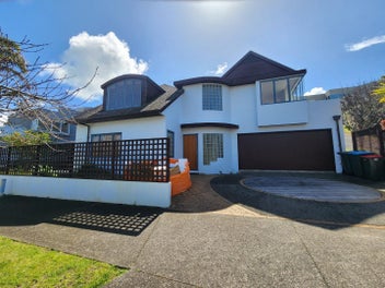 Image 1 of 20
