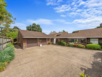 Waterfront Tranquillity with Potential