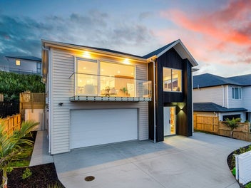 Old Money Charm, Modern Space