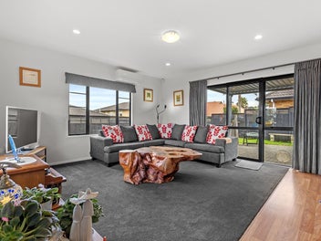 Don't Miss Out! Modern Comfort & Perfect Location