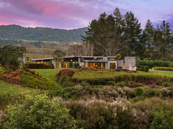 Luxury Country Haven