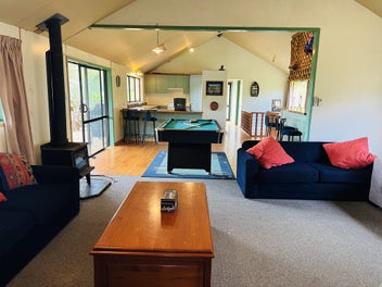 Beach House, Big Garage, Harbour Minutes