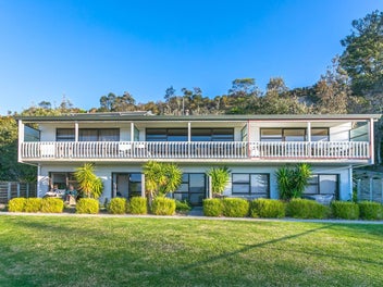 Small Space, Big Views