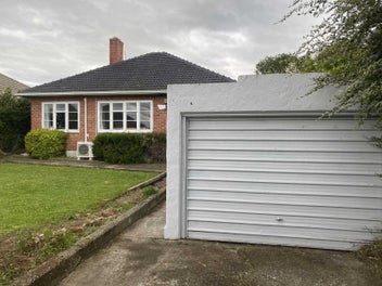 Solid Investment or Family Home in Georgetown