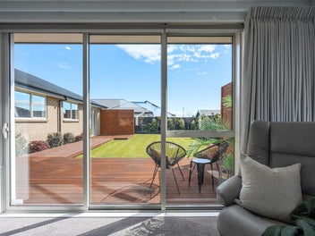 Massive Price Reduction - Vendor Wants Sold!!!!