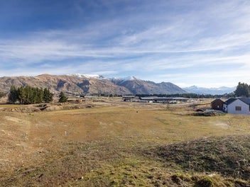 16 Ranch Terrace - Te Rangi Estate