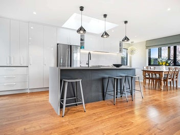 Contemporary Style, Family Heart