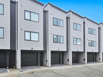 Affordable 3-Bedroom Living in Mangere Bridge