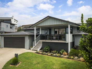 Location, Lifestyle & Income at Waihi Beach