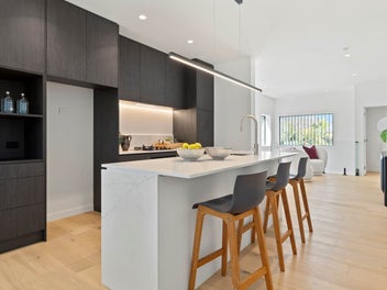 Contemporary Luxury in Double Grammar Zone