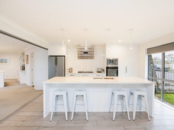 Large Modern Home Meets Family Comfort