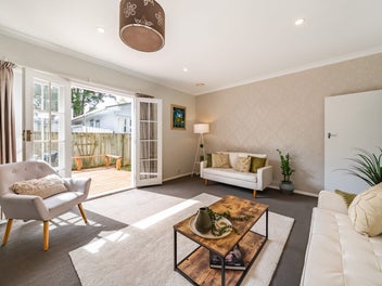 Owners Ready to Sell - Central Family Living