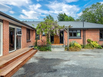 Private Lifestyle Living Near Methven