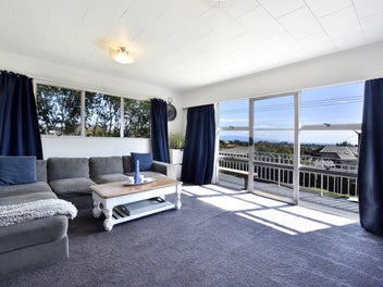 Comfort With Versatile Living Spaces