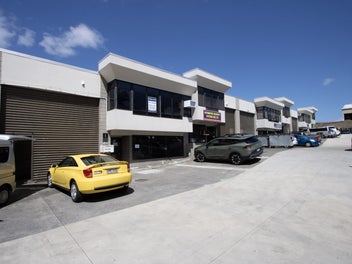 Image 1 of 8