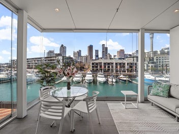 Harbour Life, Your Every Day View