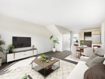 Low-Maintenance Lifestyle on the City Fringe