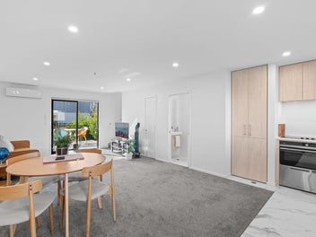 Positioned for Prime Location & Convenience!