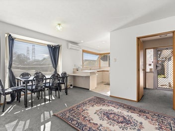 Family Living: Winner in All Aspects | Must Sell