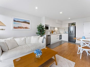 SMART! STYLISH! AFFORDABLE LIVING!