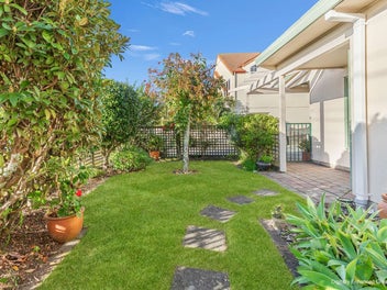 Lock Up And Leave - Popular And Central Location