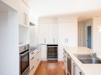 A Home with a Difference – Must Be Seen to...