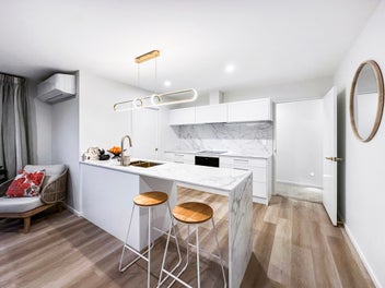 Modern Meets Character - Must Be Sold!