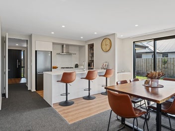 Stylish living with superb outdoor flow