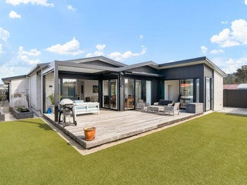 Modern Stylish and Single Level Living