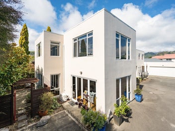 Prestige Living Steps from the City!