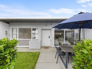 Style, Comfort, Location - All in One