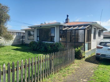 Image 1 of 18