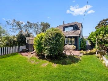 Freehold & Must Be Sold