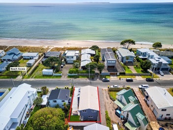 The Karewa Combo: Beach + Dual Living