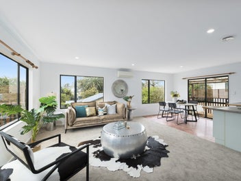 Golden Retreat in the Heart of Henderson