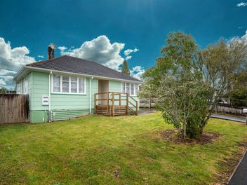 Dual-Dwelling Investment Goldmine