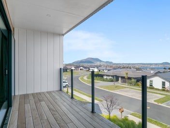 Classy living with the lake views to match