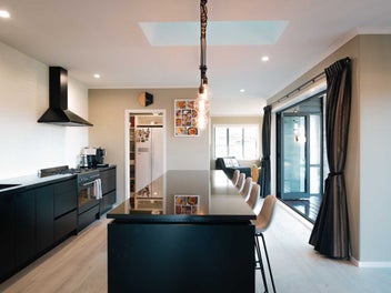 Exceptional Cul-De-Sac Family Living