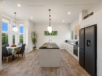 Luxury with a splash of Moderno!